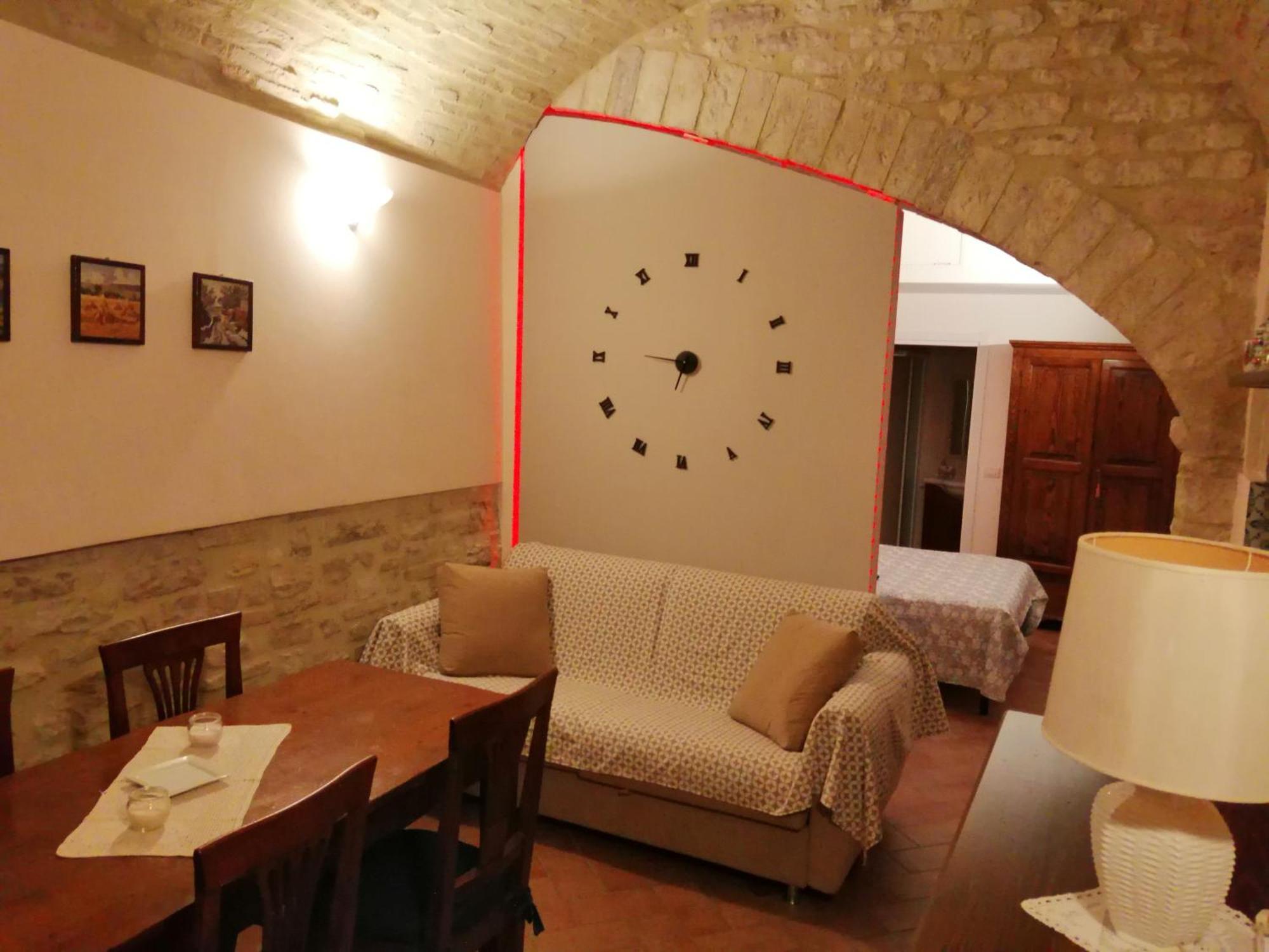 Appartamento Piazza Matteotti 10 Assisi Esterno foto